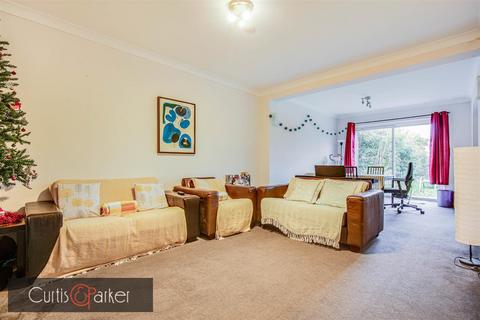 5 bedroom house for sale, Gunnersbury Avenue, Acton, W3