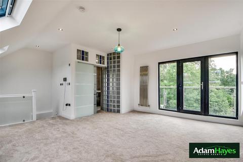 5 bedroom semi-detached house for sale, Village Road, London N3