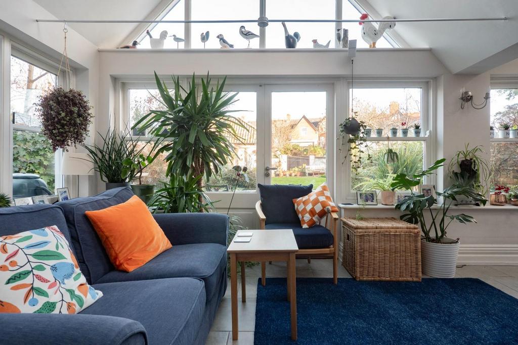Living/Dining Room