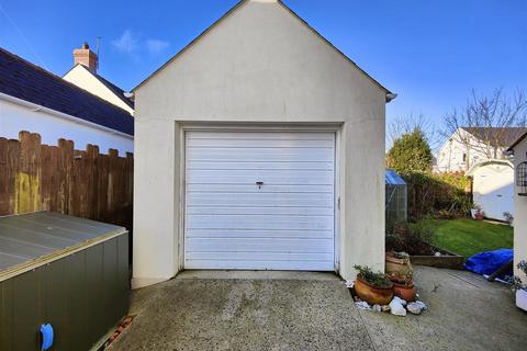 3 bedroom detached house for sale, Oakwood, Chapel Road, Dwrbach, Fishguard