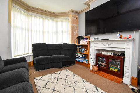4 bedroom end of terrace house for sale - 166 Crowther Road, Wolverhampton