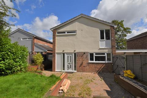 4 bedroom detached house to rent - Lowfield Road, Caversham, Reading