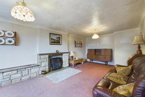 61 Compit Hills, Cromer, NR27 9LL
