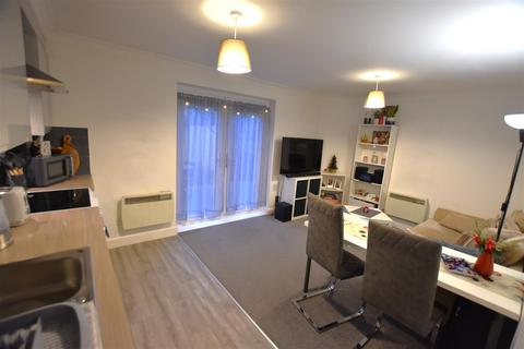 1 bedroom flat for sale, Westholm Court, Bicester