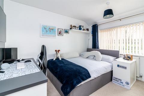 24 Bladon Road, Ruddington, Nottingham, NG11 6DR