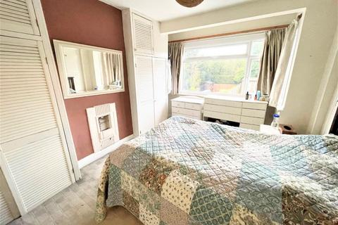 46 Mount Grove, Edgware, HA8 9SX