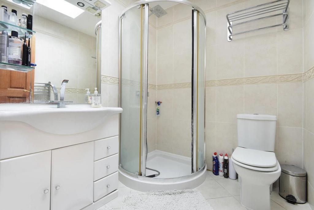 24 BATH SMALL.jpeg
