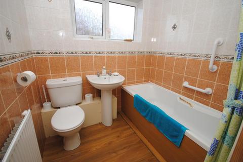 76 Sandgate Drive, Kippax, Leeds, LS25 7EY