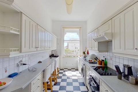 2 bedroom flat for sale, Church Road, Hove, BN3