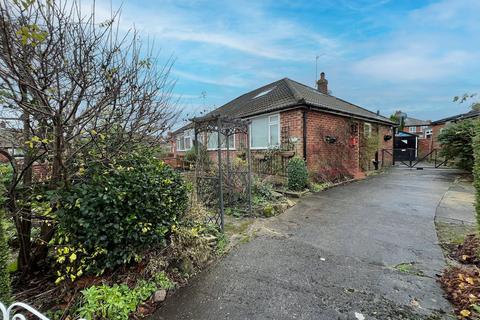 2 bedroom semi-detached bungalow for sale, St. Johns Way, Harrogate, HG1