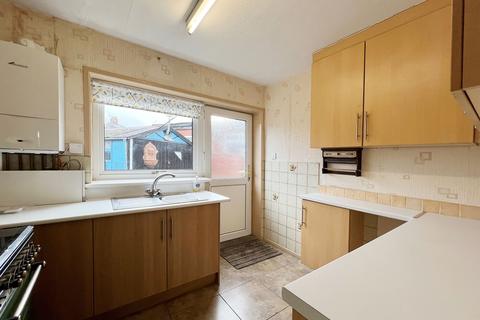 2 bedroom semi-detached bungalow for sale, St. Johns Way, Harrogate, HG1