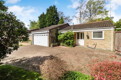 3 bedroom bungalow for sale, Verran Road, Surrey GU15