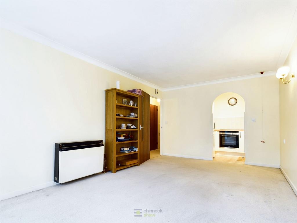 Green Road, Homesea House Green Road, PO5 1 bed ground floor flat for