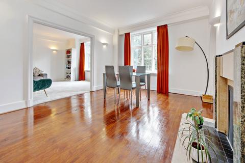 3 bedroom apartment to rent, Chesterfield Gardens, Mayfair, London, W1J