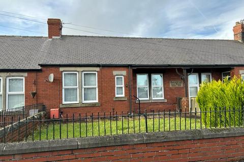 1 bedroom terraced bungalow to rent, High Road, Stanley, Crook, DL15