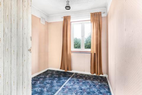 2 Blind Lane, Bourne End, SL8 5JX