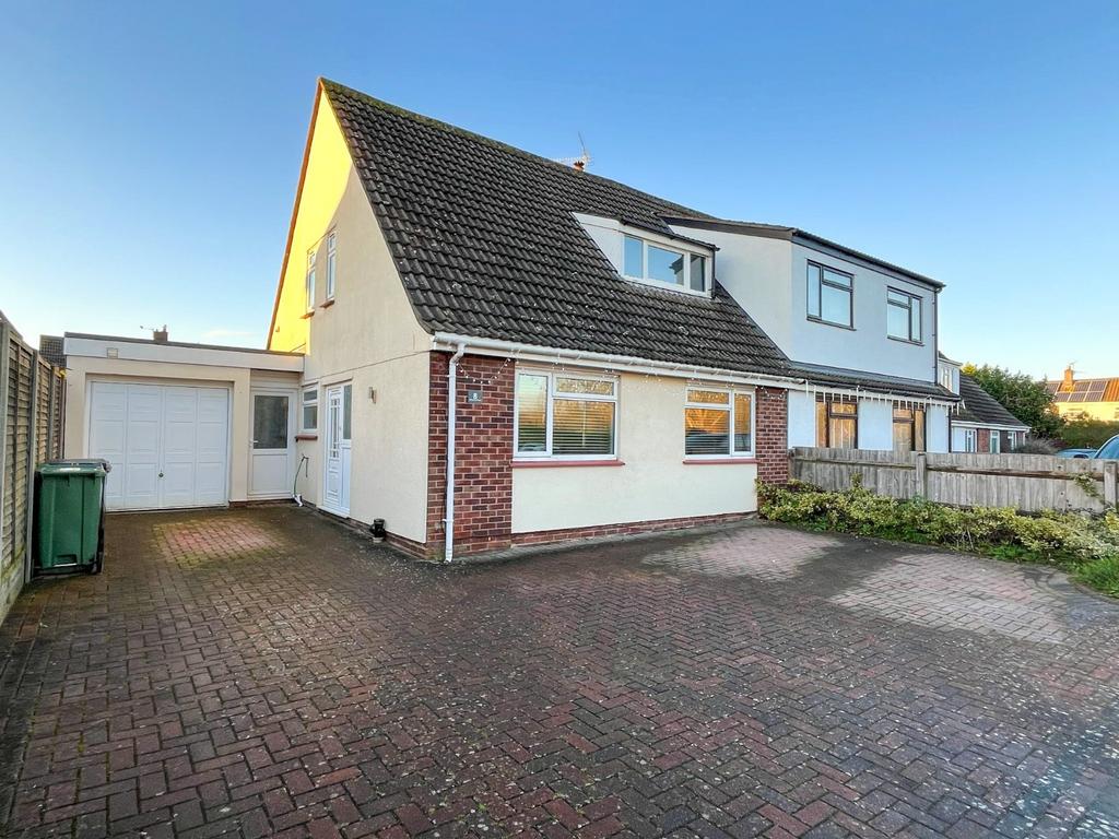 Mizzymead Road, Nailsea, North Somerset, BS48 6 bed bungalow for sale