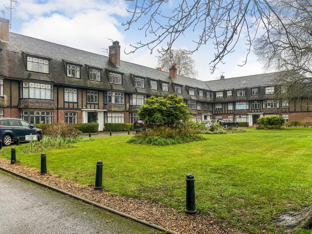 Cambridge Park, Twickenham, TW1 2 bed apartment £2,200 pcm (£508 pw)