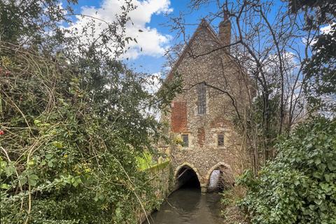 2 bedroom terraced house for sale - St. Peter's Grove, Canterbury, Kent