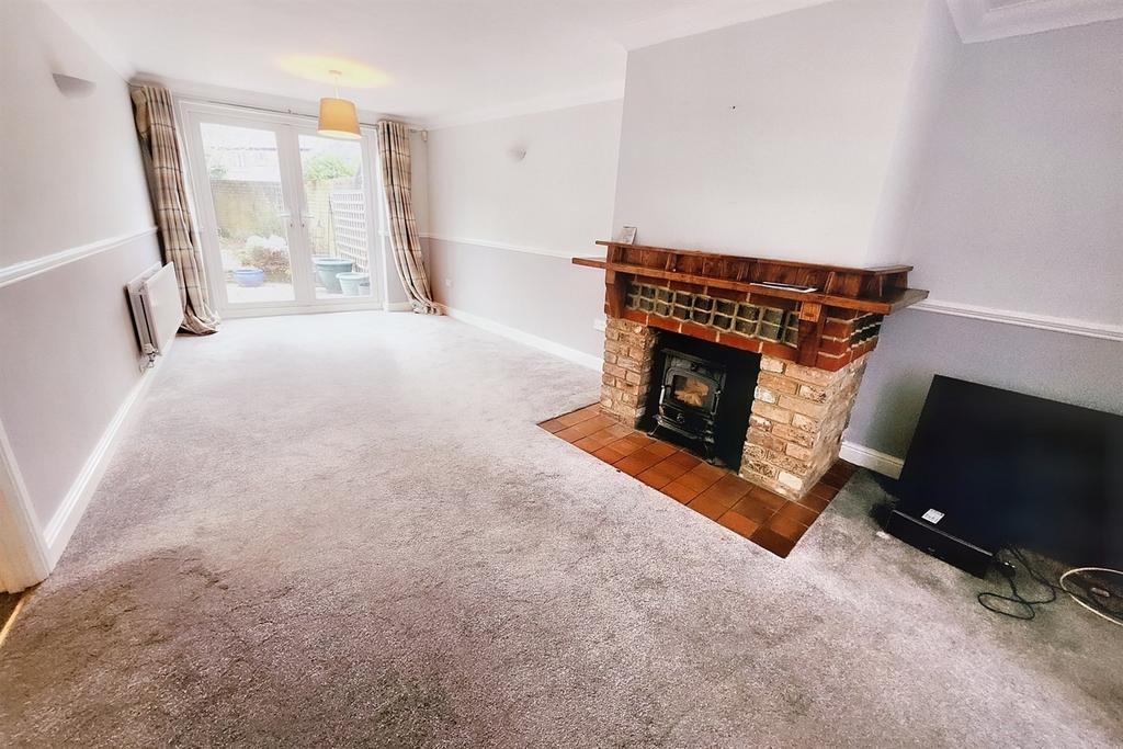 Blandford St Mary 2 bed terraced house for sale £300,000