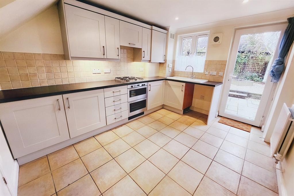 Blandford St Mary 2 bed terraced house for sale £300,000