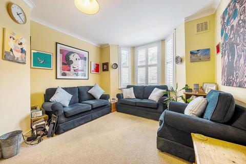 3a Ravenswood Road, London, SW12 9PN