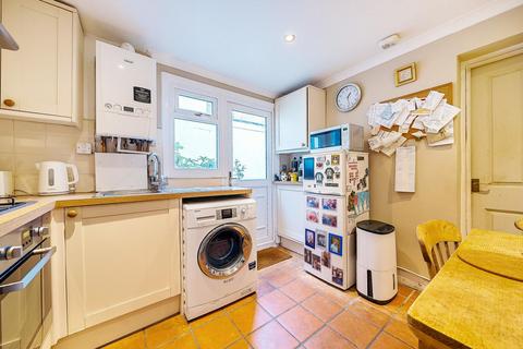 3a Ravenswood Road, London, SW12 9PN