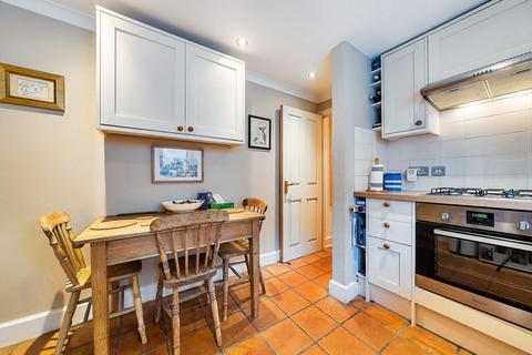 3a Ravenswood Road, London, SW12 9PN