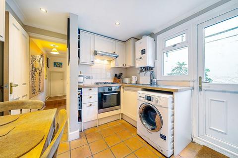 3a Ravenswood Road, London, SW12 9PN