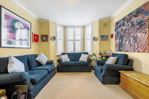 3a Ravenswood Road, London, SW12 9PN
