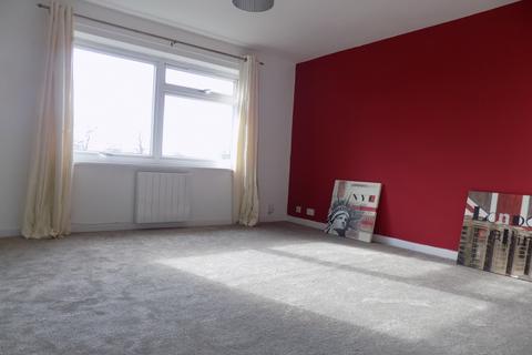 1 bedroom flat to rent, Gregories Close, Luton, Bedfordshire