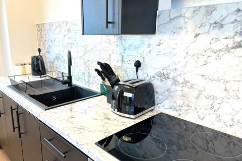 2 bedroom apartment to rent, Blantyre Street, Manchester