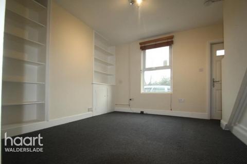 1 bedroom flat to rent, Rushenden Road, Queenborough