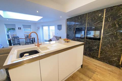 1 Baslow Gardens, Sunderland, SR3 1NA