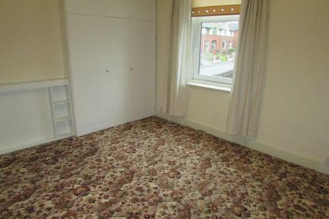 2 bedroom terraced house to rent, Wellington Street Milnrow