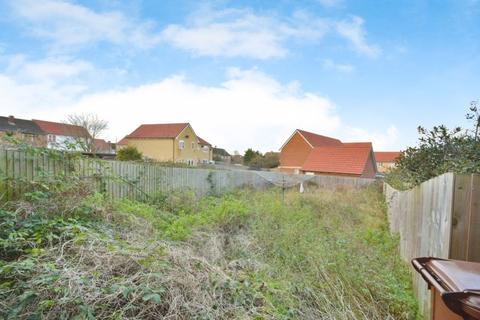 3 bedroom semi-detached house for sale, Fullers Avenue, Cricklade, Wiltshire