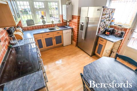 209 Corbets Tey Road, Upminster, RM14 2YW