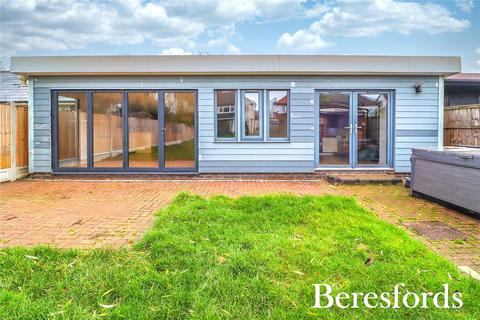 209 Corbets Tey Road, Upminster, RM14 2YW