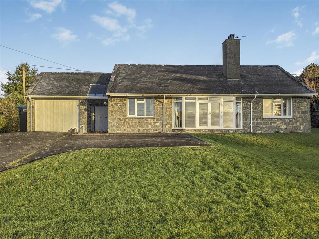 Talybont 3 bed detached bungalow for sale £390,000