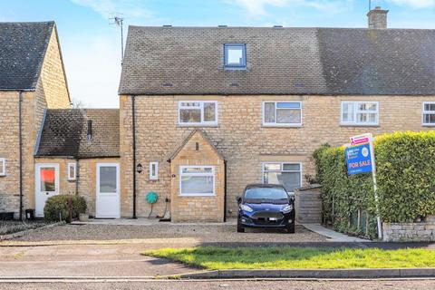 3 bedroom semi-detached house for sale - Coronation Close, Chipping Campden
