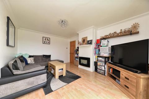114 Spring Drive, Stevenage, SG2 8BB