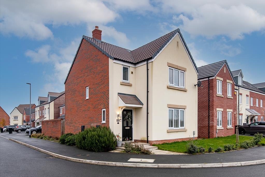 Brambling Road, Stoke Bardolph, Nottingham 3 bed detached house for