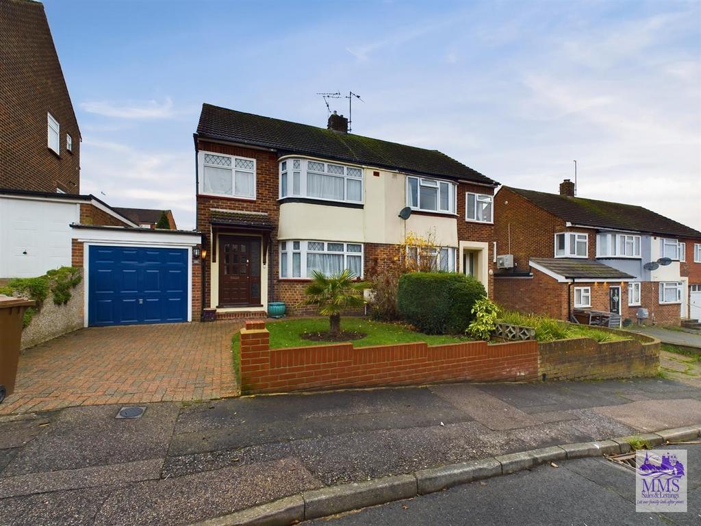 Sholden Road, Wainscott, Rochester 3 bed semidetached house for sale