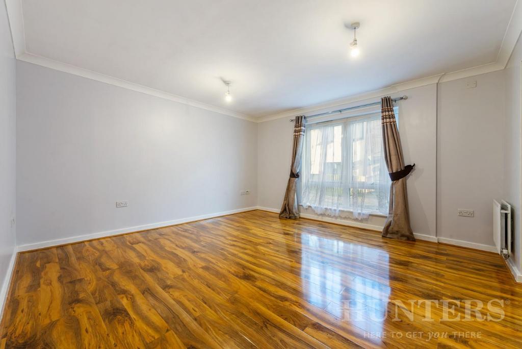 Flat 34, Eileen Lenton Court N15 4 UR-1.jpg