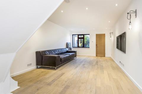 9 Selkirk Drive, Erith, DA8 3QR