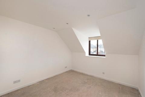 9 Selkirk Drive, Erith, DA8 3QR