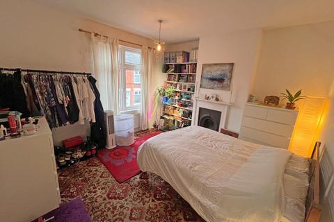 2 bedroom terraced house for sale, Kensington Street, Belgrave, Leicester