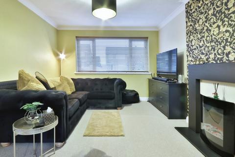92 Ark Royal, Bilton, Hull, HU11 4BW
