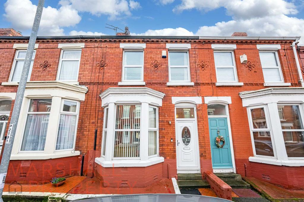 Truro Road, Liverpool, L15 3 bed terraced house for sale £240,000