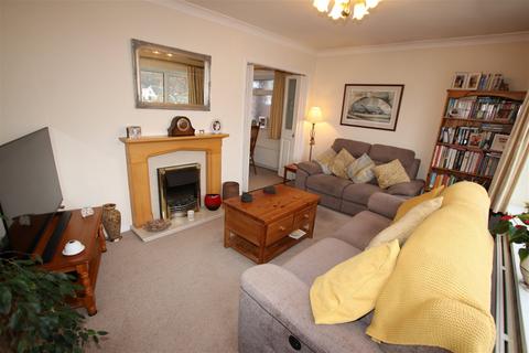 4 bedroom detached house for sale - Greenside, Denby Dale, Huddersfield, HD8 8QY